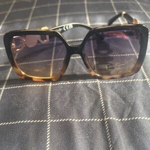 Jessica Simpson Tortoiseshell Square Sunglasses with Gradient Brown Lenses